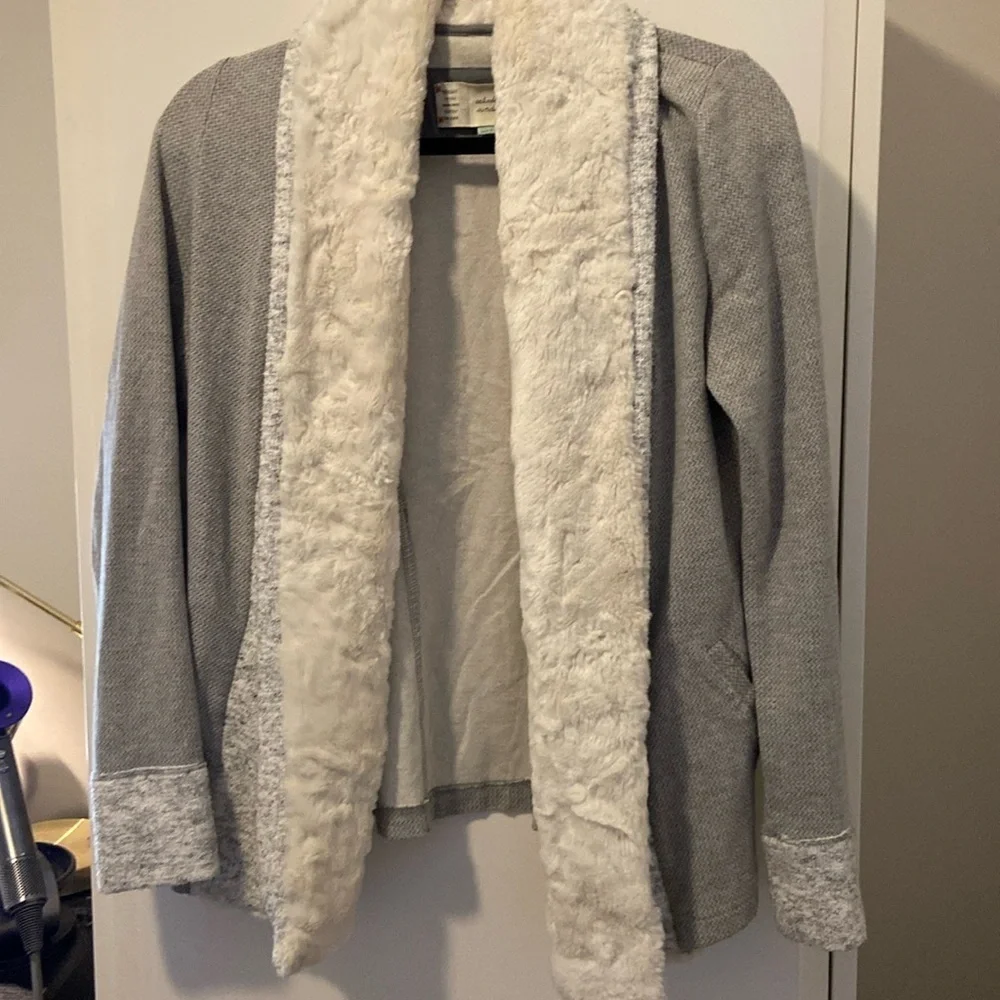 Anthropologie Faux fur trim cotton blazer with chevron print